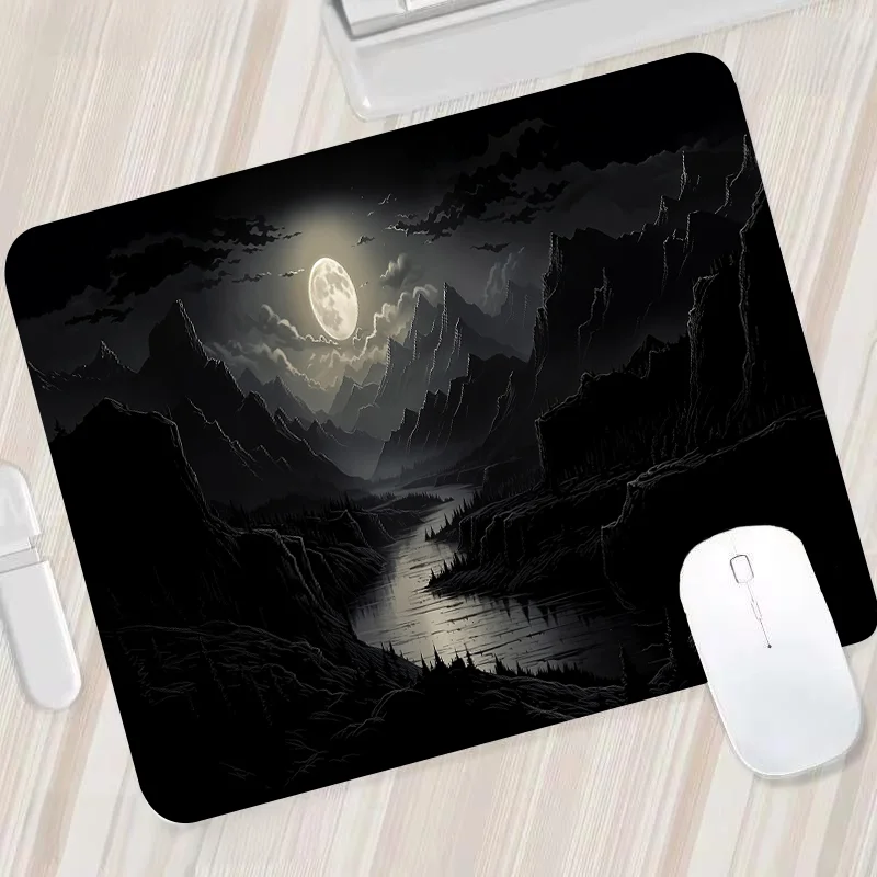لوحة ماوس كبيرة من جلد البولي  - مراجعة Laptop Cooling Pad وسعره